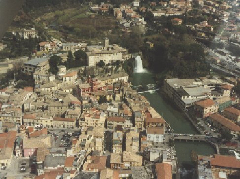 isola3.jpg (59637 bytes)